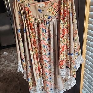 Umgee Beige Floral Crochet-Trim Boho Peasant Tunic with Coral & Blue Flowers